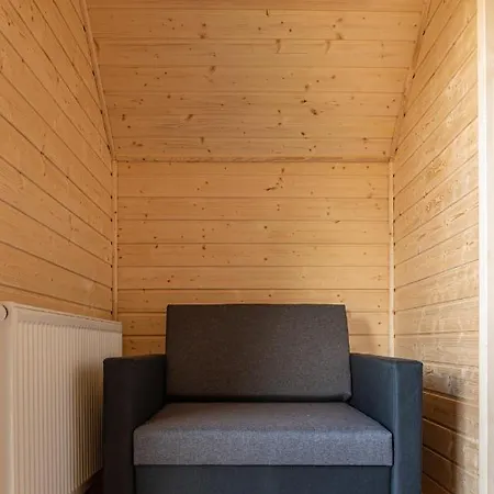 Elmak Domki Caloroczne *