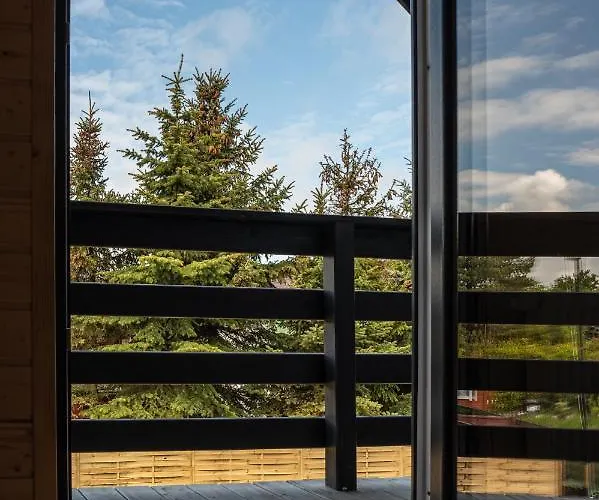 Hotel Elmak Domki Caloroczne